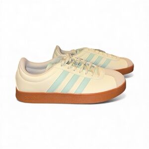 Adidas Cream and Light Blue VL Court Base Sneakers 8.5 NWT